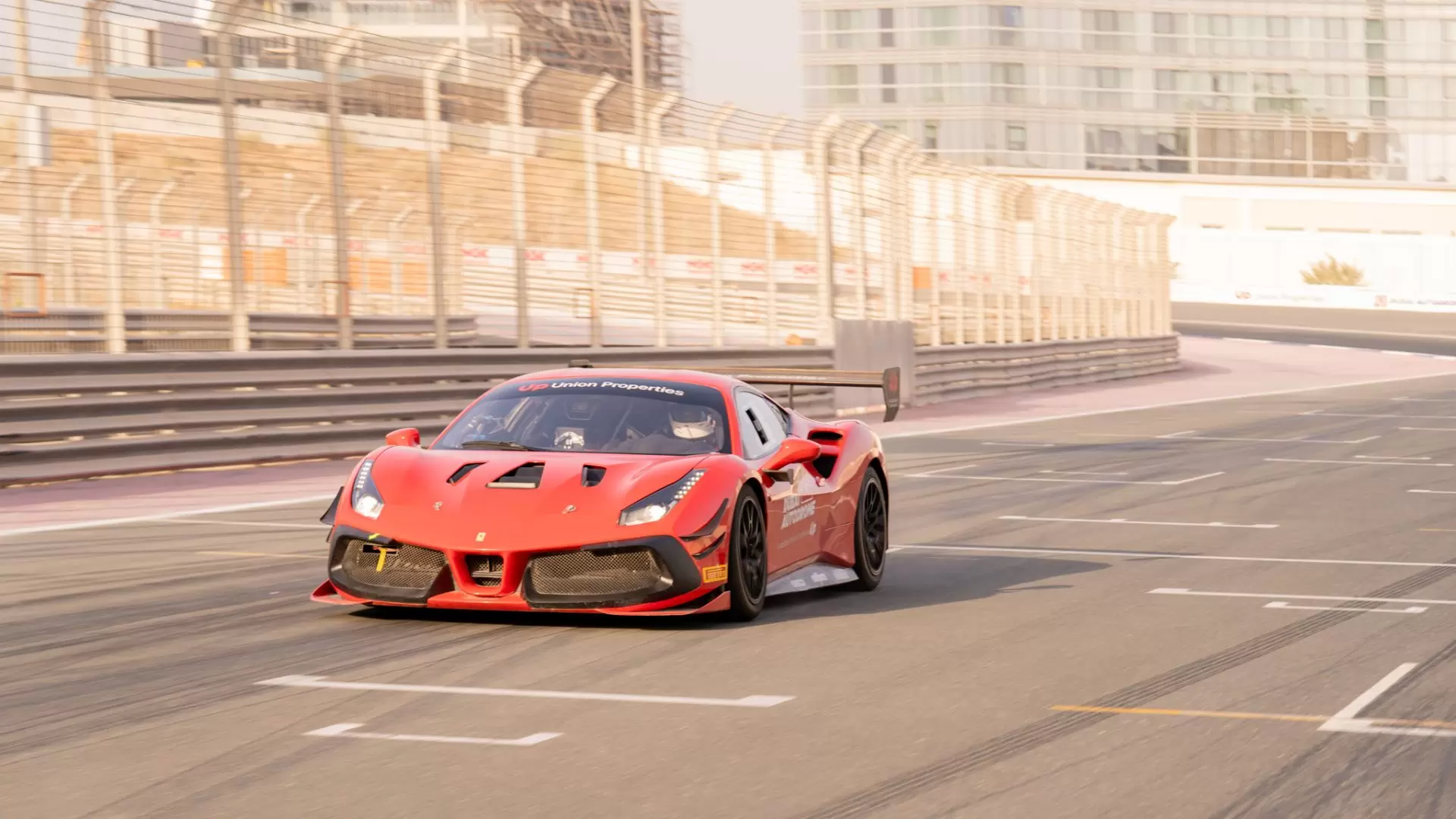 dubai autodrome driving experiences