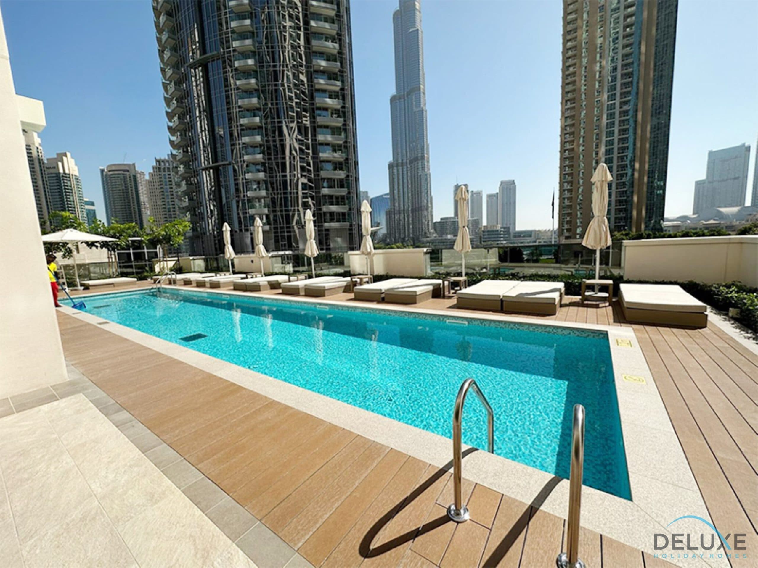 1br city view, act one act two