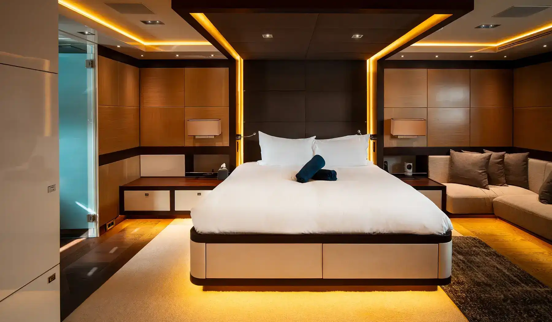 santorini 115ft yacht