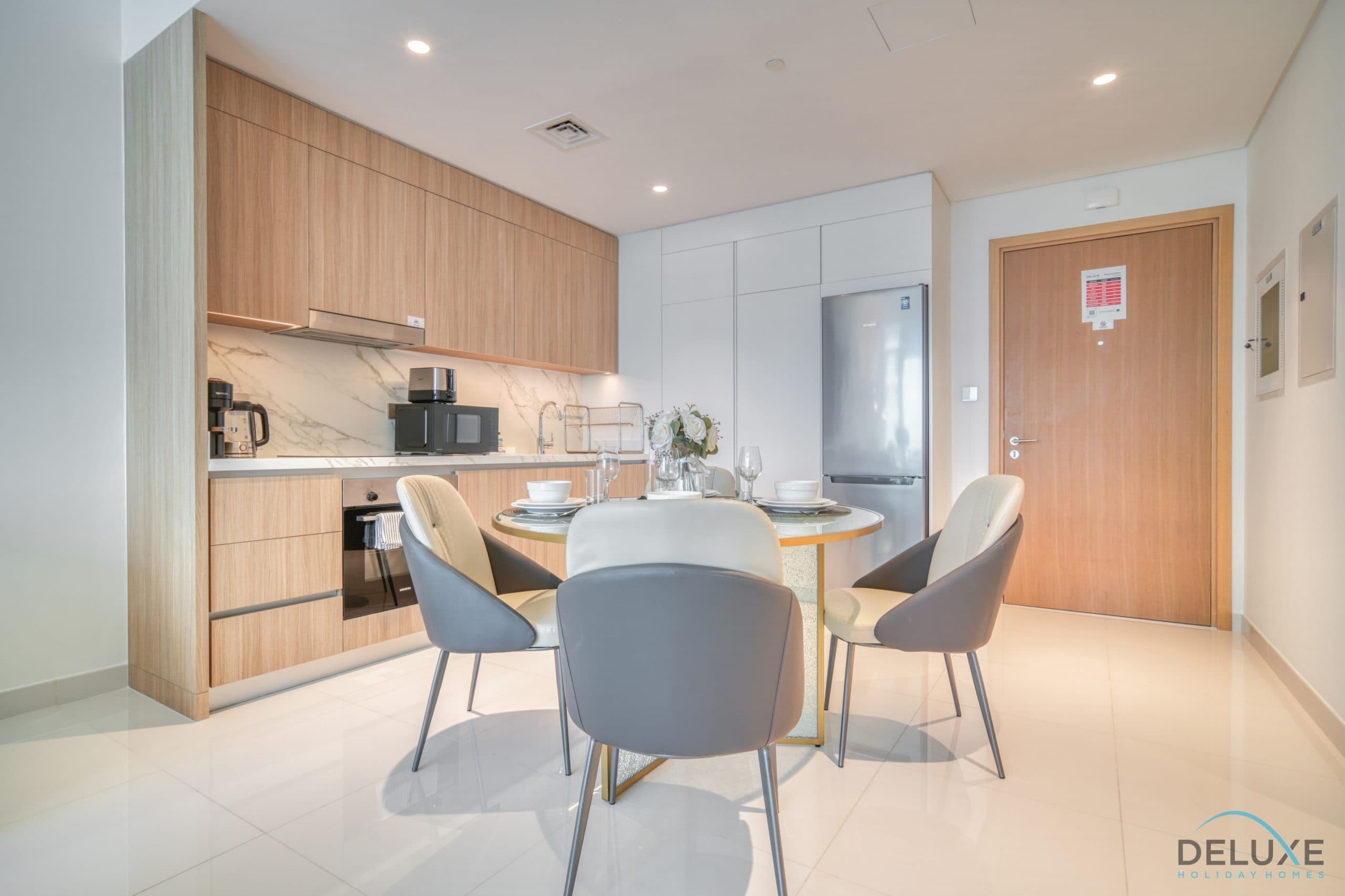 1BR residence – beach vista tower 1