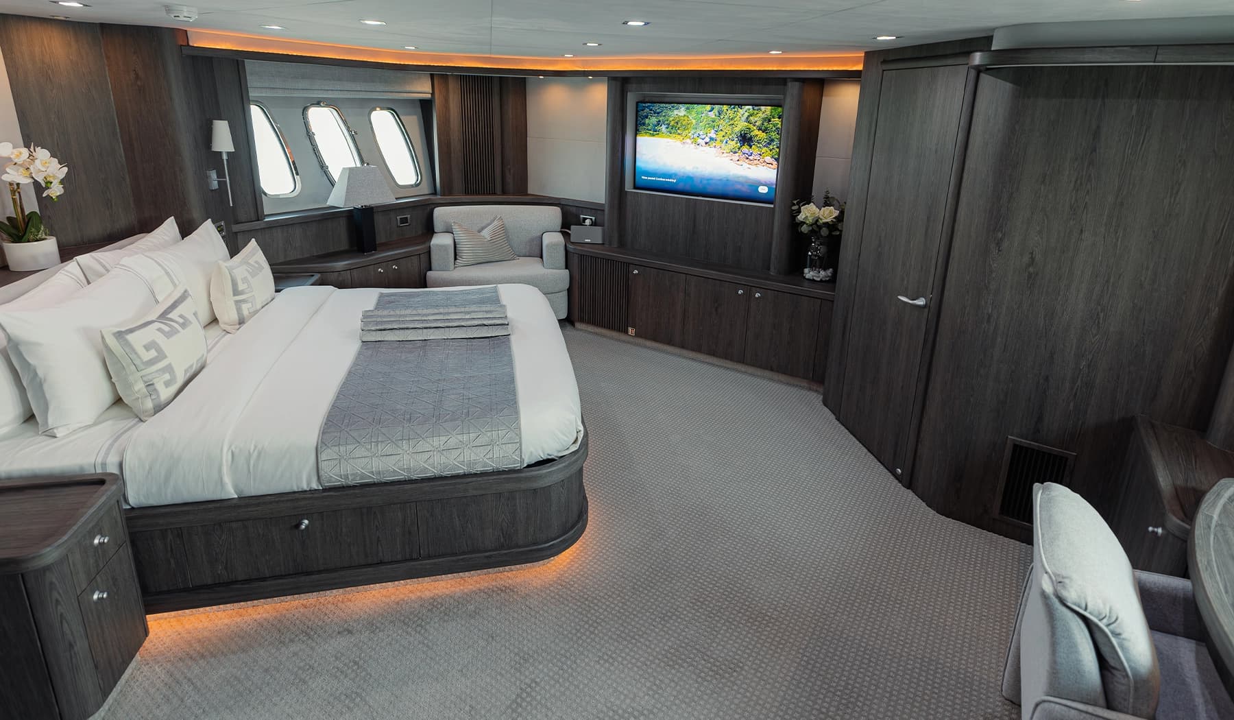 matrix 82ft sunseeker