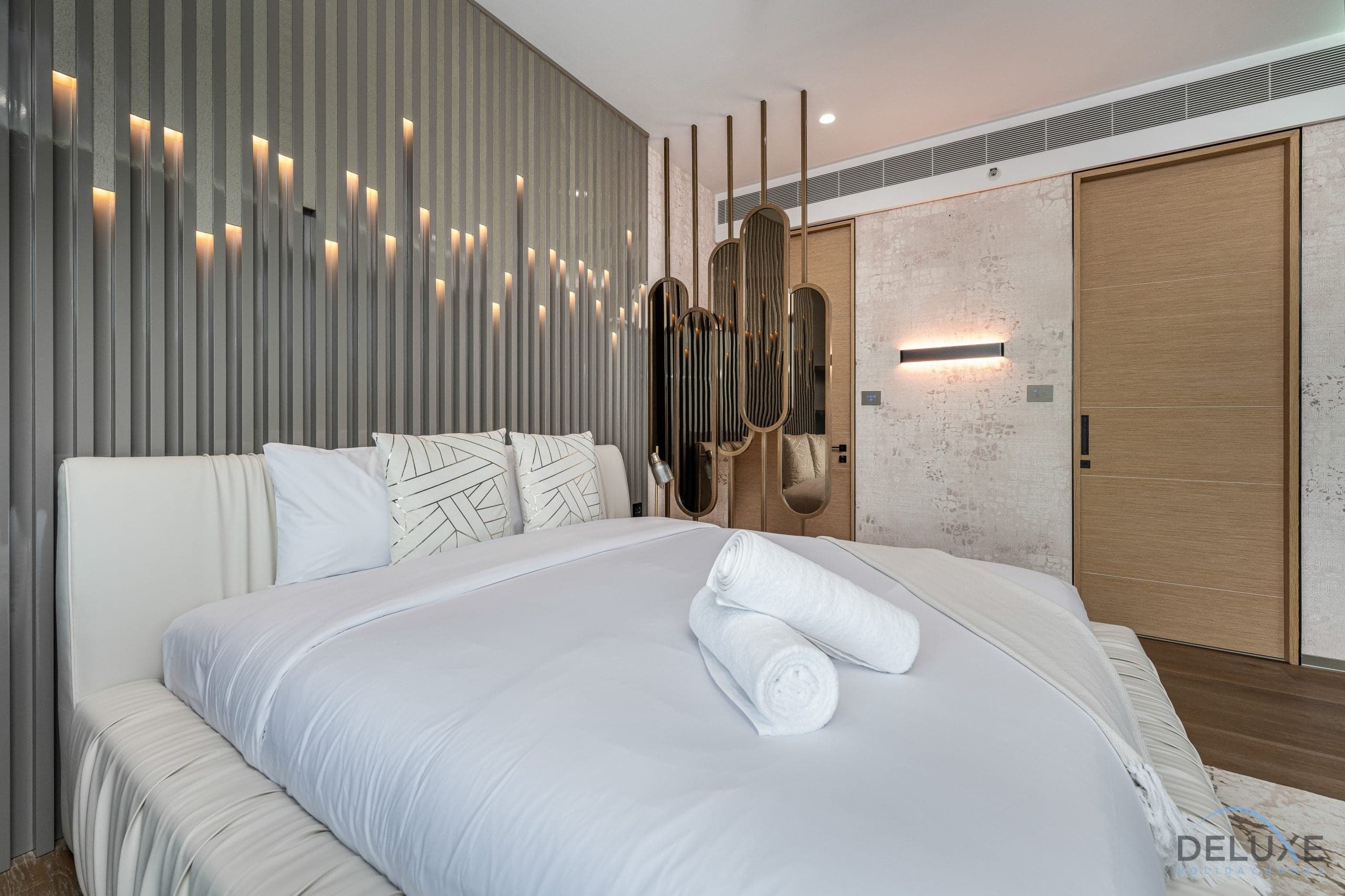 4BR residence + assistant’s room – jumeirah gate 1