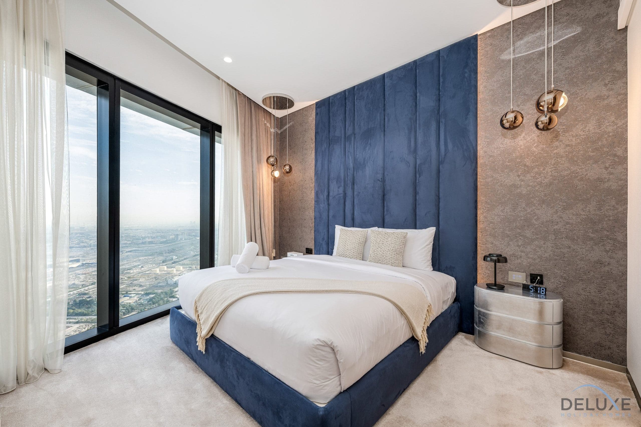 4BR residence + assistant’s room – jumeirah gate 1