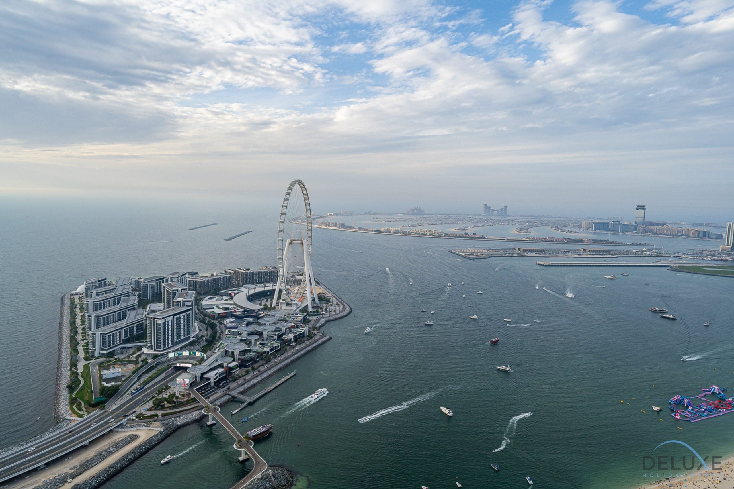 4BR residence + assistant’s room – jumeirah gate 1