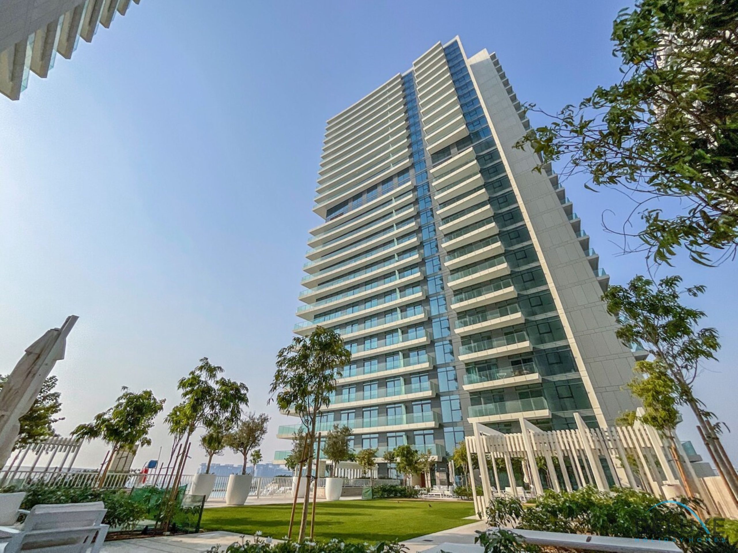 1BR residence – beach vista tower 1