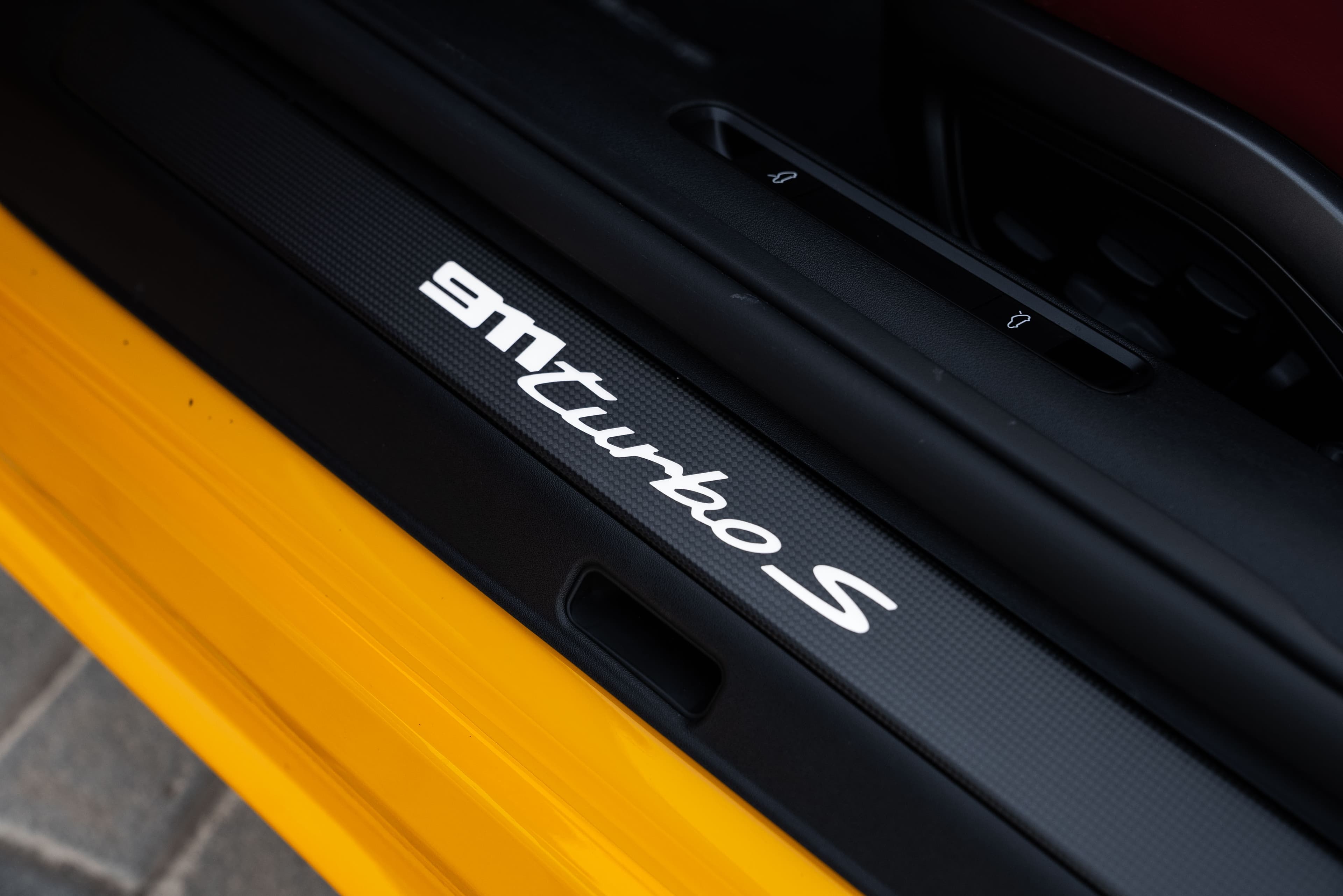 porsche 911 turbo s cabrio