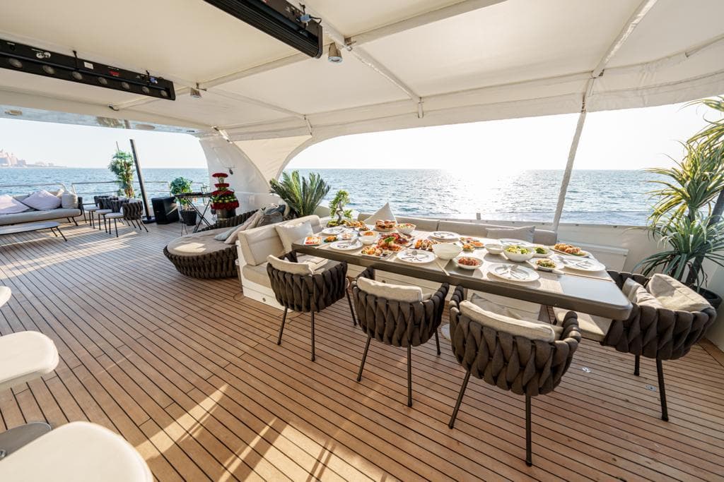 tatti 110ft superyacht