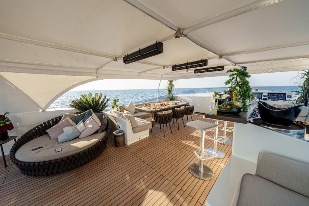 tatti 110ft superyacht
