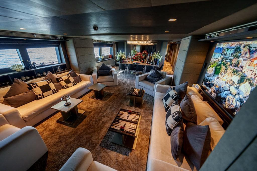 tatti 110ft superyacht