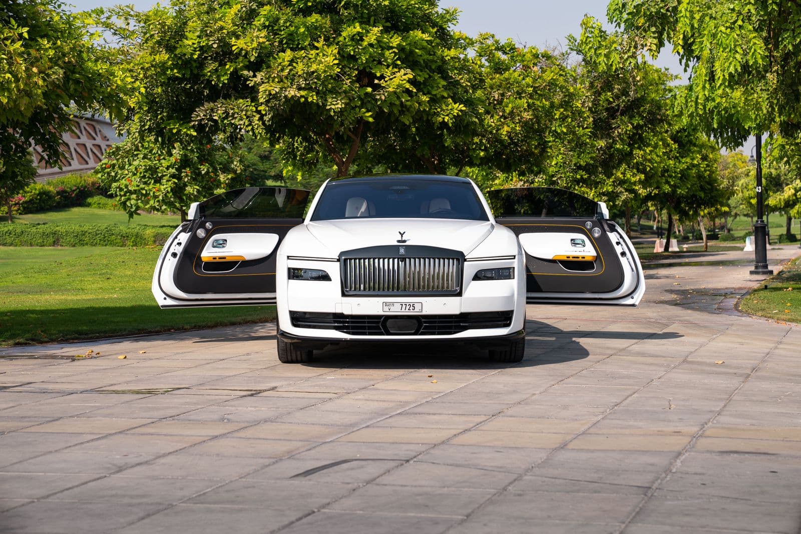 rolls royce spectre