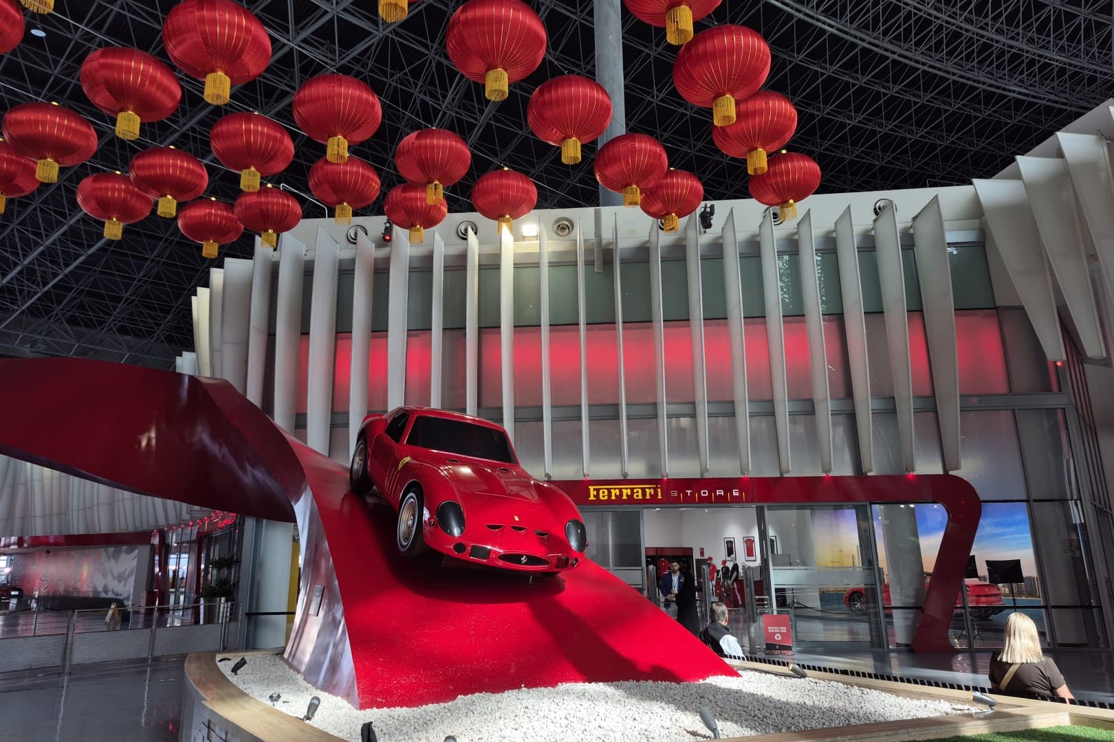 ferrari world abu dhabi